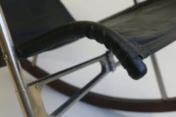 Pamono Mid-Century Modern Black Leather Rocking Chair by Takeshi Nii, 1960s><noscript><img width=