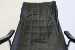 Pamono Mid-Century Modern Black Leather Rocking Chair by Takeshi Nii, 1960s><noscript><img width=