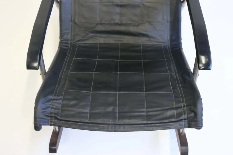 Pamono Mid-Century Modern Black Leather Rocking Chair by Takeshi Nii, 1960s> Rocking Chairs