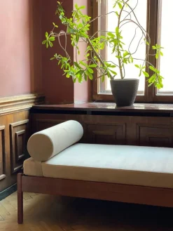 Pamono Mid-Century Modern Chaise Lounge in Teak><noscript><img width=
