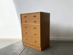 Pamono Mid-Century Modern Chest of Drawers in Oak from G-Plan, 1950s> Dressers, Commodes & Chests