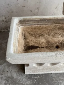 Pamono Mid-Century Modern Concrete Planters, 1960s, Set of 2><noscript><img width=