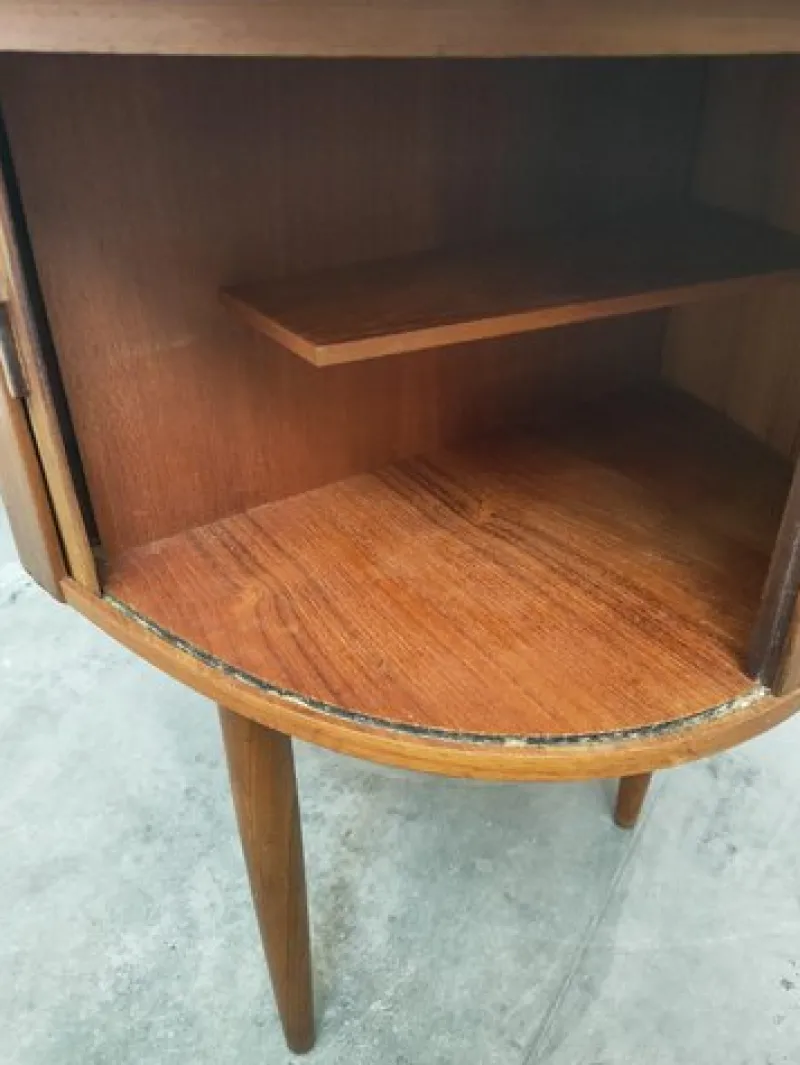 Pamono Mid-Century Modern Danish Teak Desk> Desks