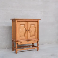 Pamono Mid-Century Modern Danish Oak Side Cabinet by Henning Kjaernulf, 1960s> Cabinets & Wardrobes