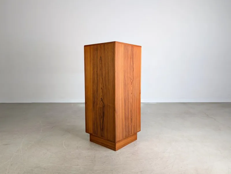 Pamono Mid-Century Modern Danish Bookcase in Teak, 1960