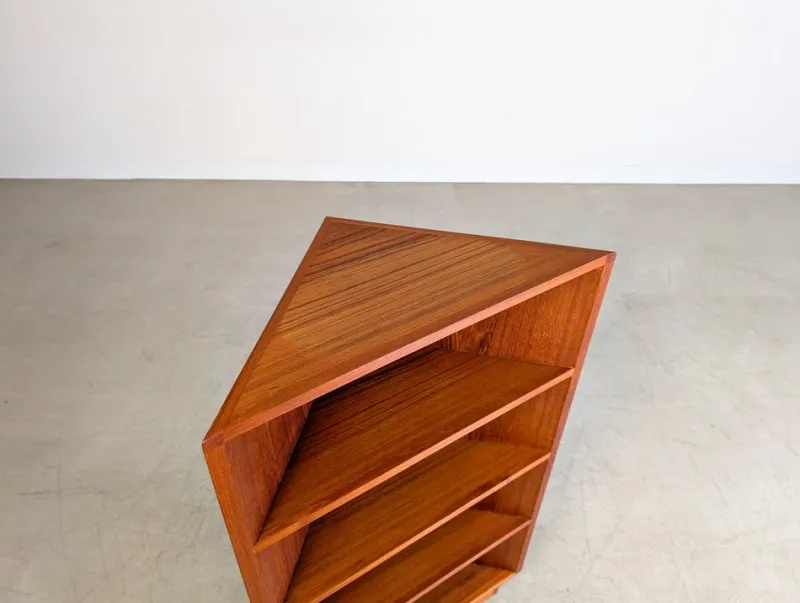 Pamono Mid-Century Modern Danish Bookcase in Teak, 1960