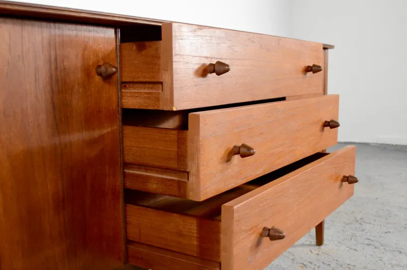 Pamono Mid-Century Modern Danish Teak Sideboard, 1960s> Sideboards & Buffets