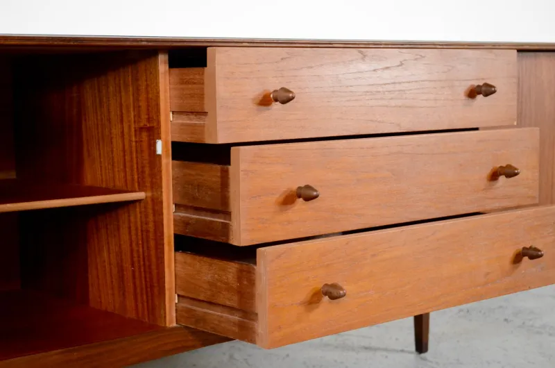 Pamono Mid-Century Modern Danish Teak Sideboard, 1960s> Sideboards & Buffets