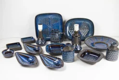 Pamono Mid-Century Modern Danish Dishes in Stoneware from Søholm, 1960s, Set of 17> Serving Dishes