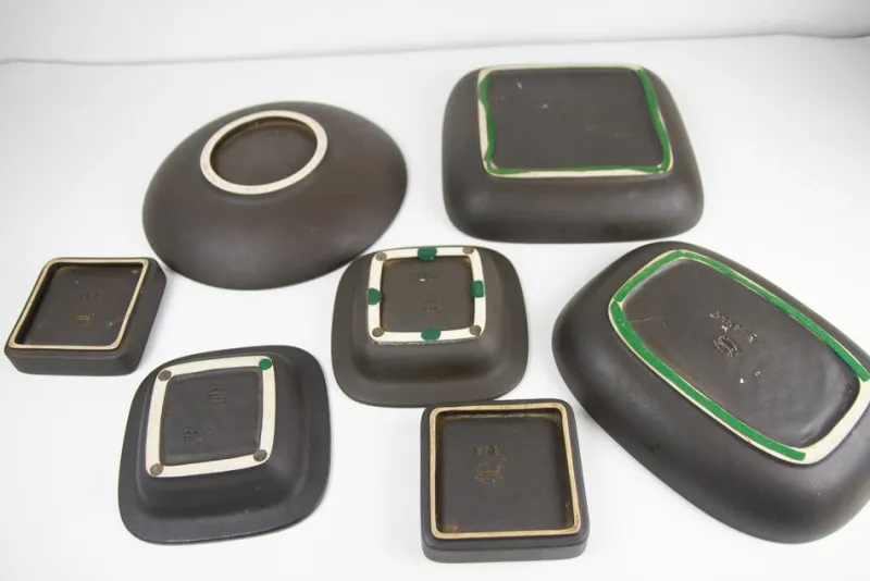 Pamono Mid-Century Modern Danish Dishes in Stoneware from Søholm, 1960s, Set of 17> Serving Dishes