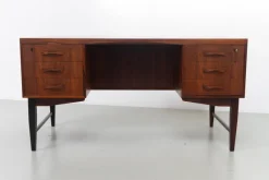 Outlet Pamono Mid-Century Modern Danish Freestanding Rosewood Desk from Clausen & Søn, 1960s