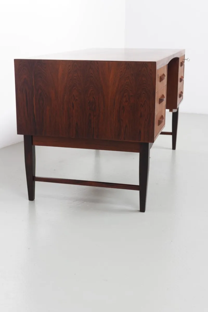 Outlet Pamono Mid-Century Modern Danish Freestanding Rosewood Desk from Clausen & Søn, 1960s