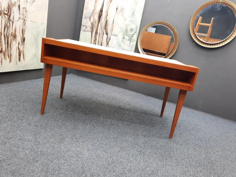 Pamono Mid-Century Modern Desk in Cherry and Formica, 1950s> Desks