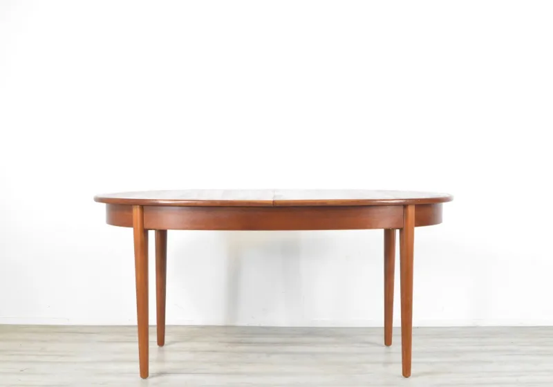 Sale Pamono Mid-Century Modern Extendable Oblong Dining Table in Teak, 1960s