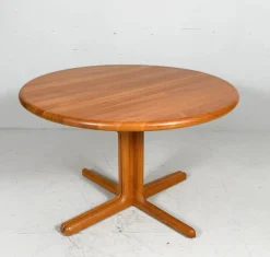 New Pamono Mid-Century Modern Extendable Dining Table in Teak from Langeskov Möbelfabrik, 1970s