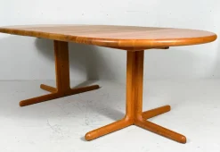 New Pamono Mid-Century Modern Extendable Dining Table in Teak from Langeskov Möbelfabrik, 1970s
