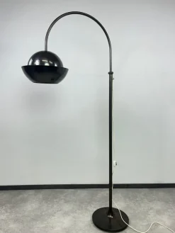 Pamono Mid-Century Modern Floor Lamp, 1970s> Floor Lamps