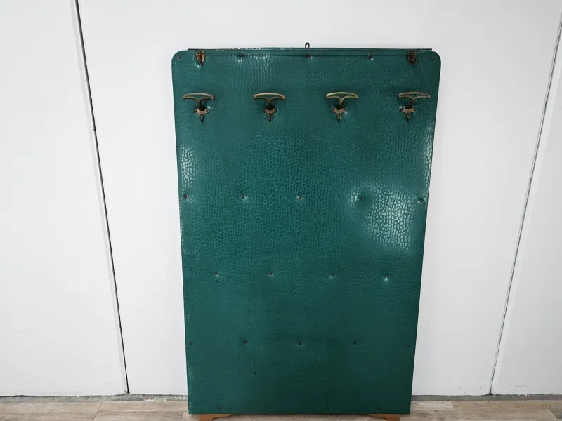 Pamono Mid-Century Modern Green Skai Coat Stand with Brass Hangers, 1950> Racks, Hooks & Valets