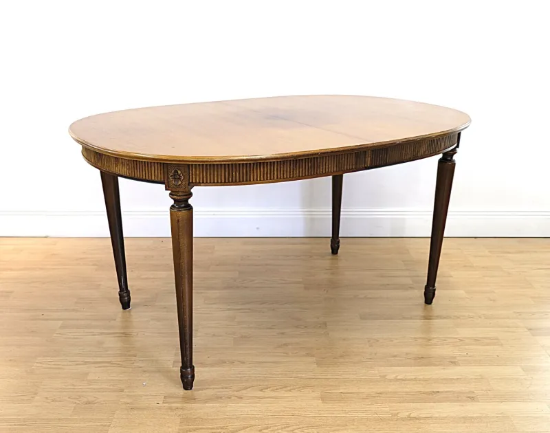 Online Pamono Mid-Century Modern Gustavian Dining Table and Chairs, 1960s, Set of 9