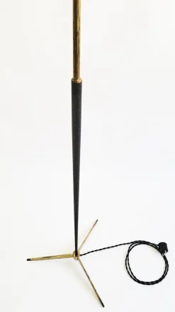 Pamono Mid-Century Modern Italian Brass Floor Lamp, 1950s><noscript><img width=