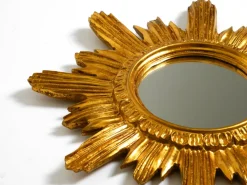 Pamono Mid-Century Modern Italian Sunburst Wall Mirror in Wood and Resin, 1950s><noscript><img width=