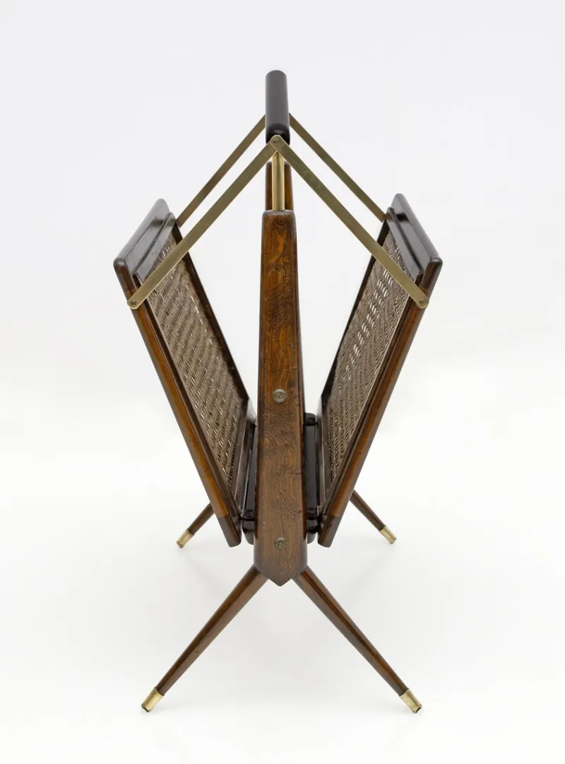 Pamono Mid-Century Modern Italian Wicker and Brass Magazine Rack by Cesare Lacca, 1950s> Magazine Racks