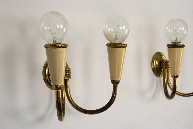 New Pamono Mid-Century Modern Italian Sconces in Lacquer and Brass, 1960s, Set of 4