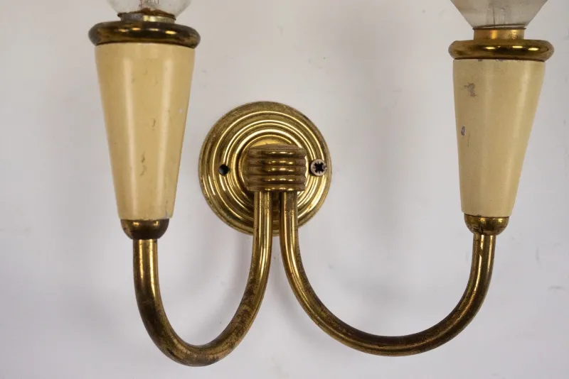 New Pamono Mid-Century Modern Italian Sconces in Lacquer and Brass, 1960s, Set of 4