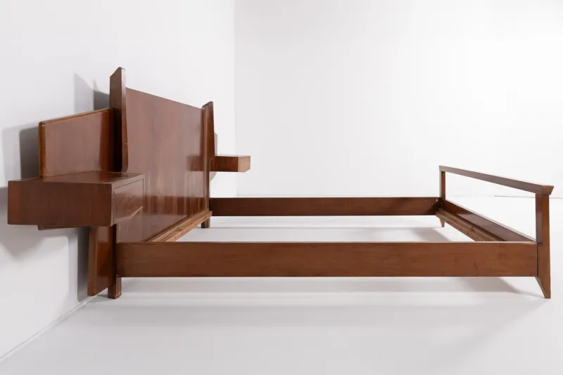 Pamono Mid-Century Modern Italian Double Bed Frame from Gio Ponti, 1950s> Beds & Bedroom Sets