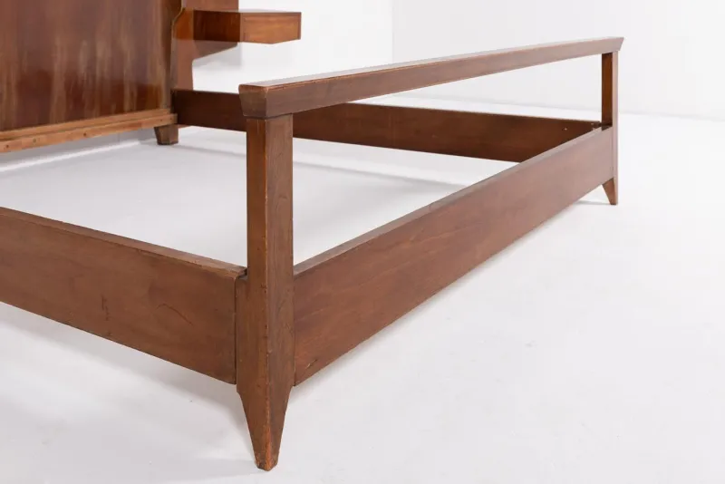 Pamono Mid-Century Modern Italian Double Bed Frame from Gio Ponti, 1950s> Beds & Bedroom Sets