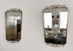 Pamono Midcentury Modern Italian Brass Wall Mirrors, 1970s, Set of 2> Mirrors