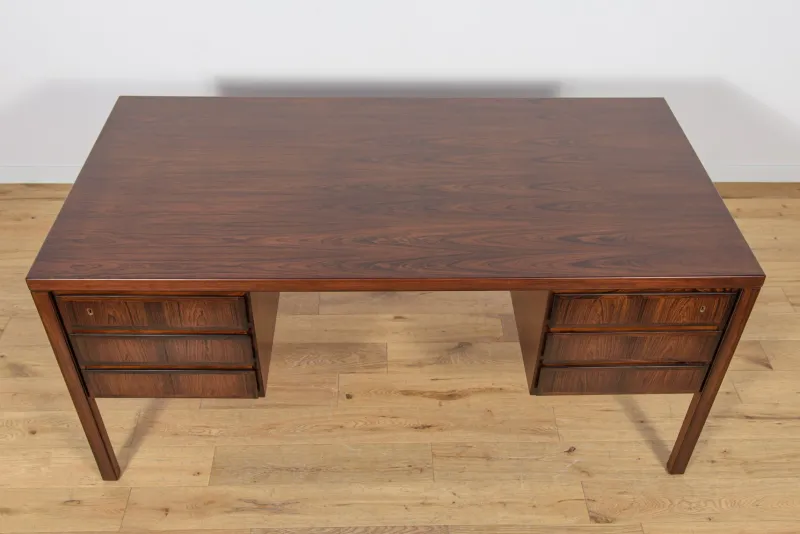 New Pamono Mid-Century Modern Model 77 Freestanding Desk in Teak from Omann Jun, 1960s