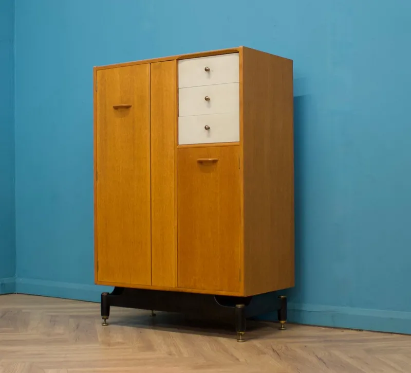 Pamono Mid-Century Modern Oak Wardrobe from G-Plan, 1960s> Cabinets & Wardrobes