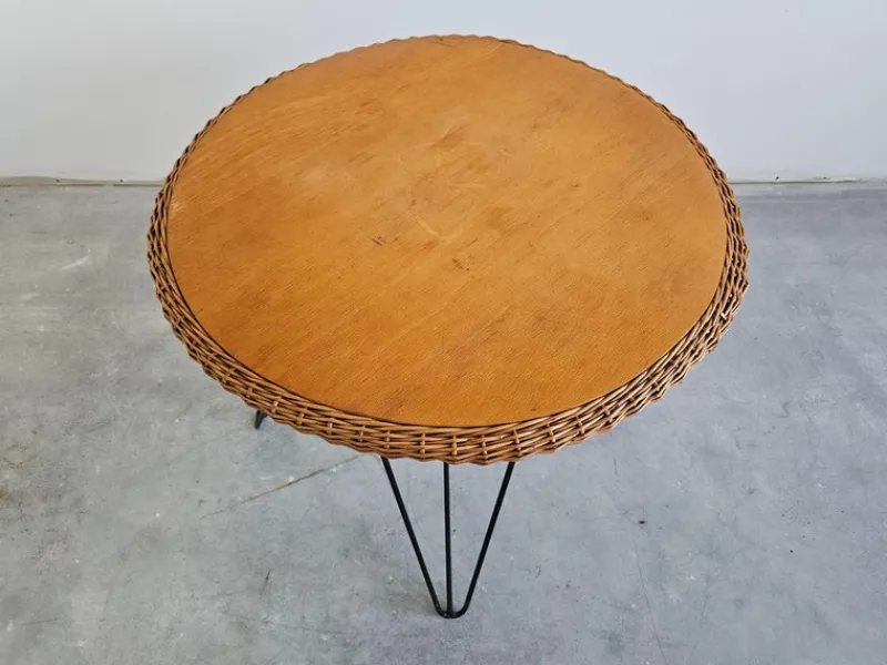 Pamono Mid-Century Modern Patio Wicker Table, Italy, 1950s> Garden Tables