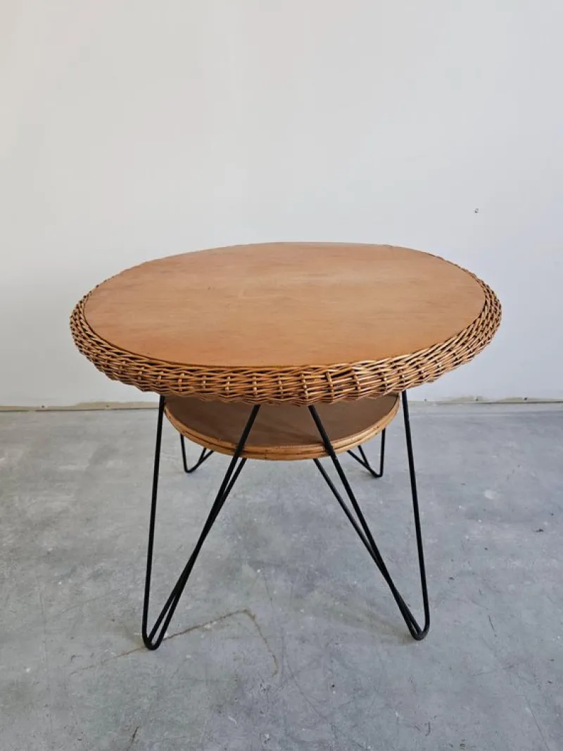 Pamono Mid-Century Modern Patio Wicker Table, Italy, 1950s> Garden Tables