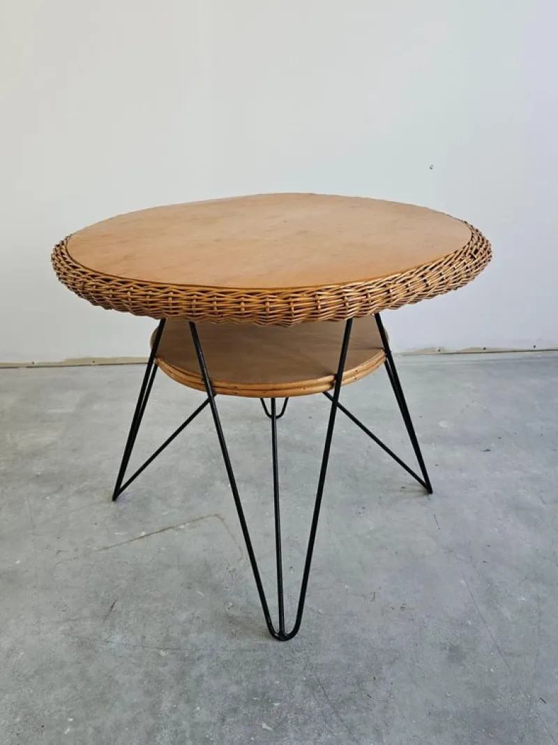 Pamono Mid-Century Modern Patio Wicker Table, Italy, 1950s> Garden Tables