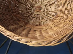 Pamono Mid-Century Modern Rattan and Iron Lounge Chairs, 1960s, Set of 2><noscript><img width=
