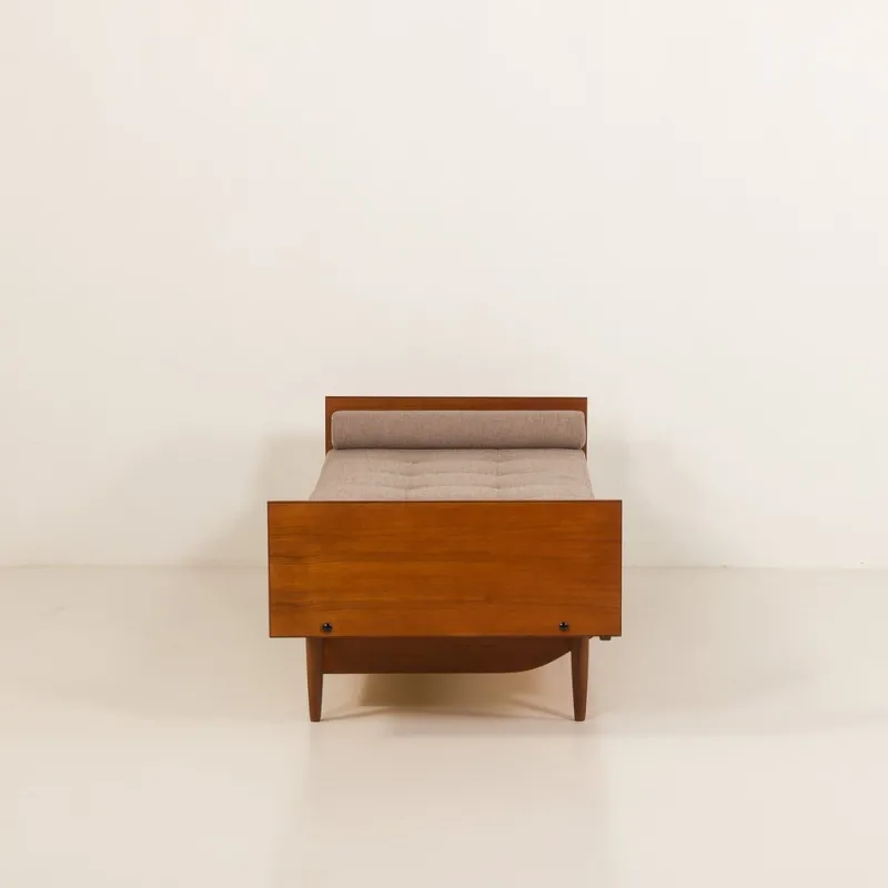 Hot Pamono Mid-Century Modern Scandinavian Daybed with Duvet Compartment, 1960s