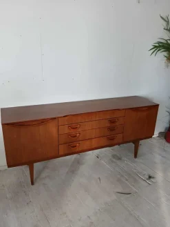 Pamono Mid-Century Modern Sideboard in Teak from Beautility, United Kingdom, 1962><noscript><img width=