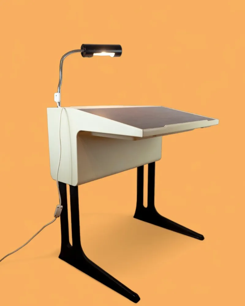 Pamono Mid-Century Modern Space Age Desk in Plastic by Luigi Colani for Flötotto, Germany, 1970s> Desks