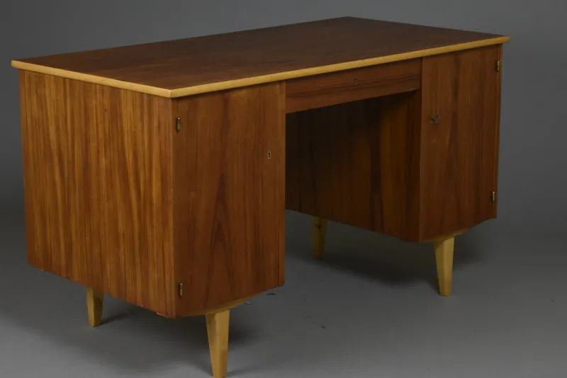 Pamono Mid-Century Modern Swedish Double-Sided Desk in Teak, 1960s> Desks