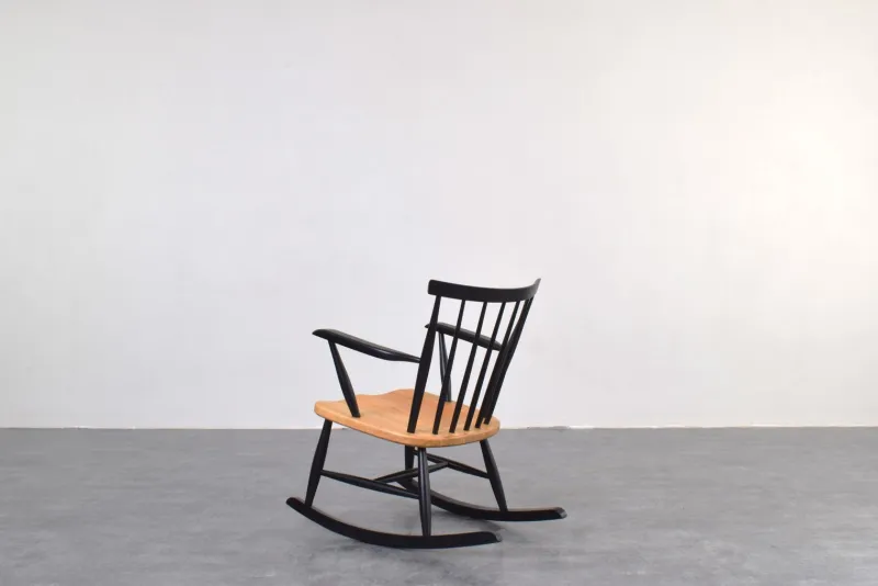 Pamono Mid-Century Modern Swedish Rocking Chair, 1960s> Rocking Chairs