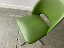Pamono Mid-Century Modern Swivel Dining or Office Chairs, 1960s, Set of 4><noscript><img width=