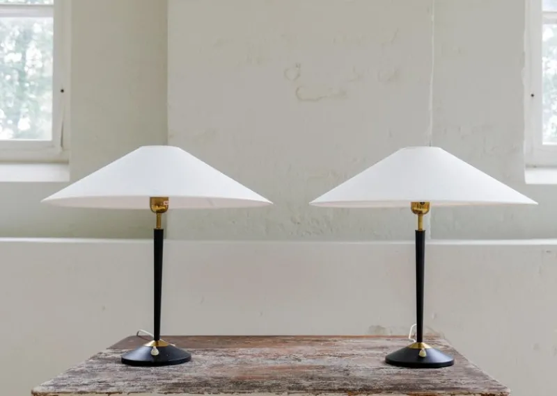 Online Pamono Mid-Century Modern Table Lamps in Brass and Cast Iron from Asea, 1950s, Set of 2