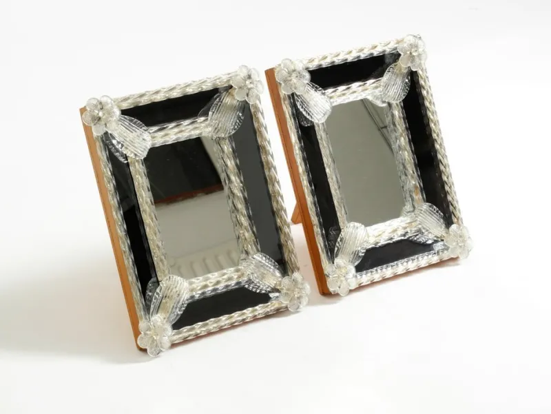 Pamono Mid-Century Modern Table Mirrors with Murano Glass Rosettes, 1950s, Set of 2> Mirrors