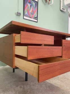 Pamono Mid-Century Modern Teak Desk, 1960s><noscript><img width=