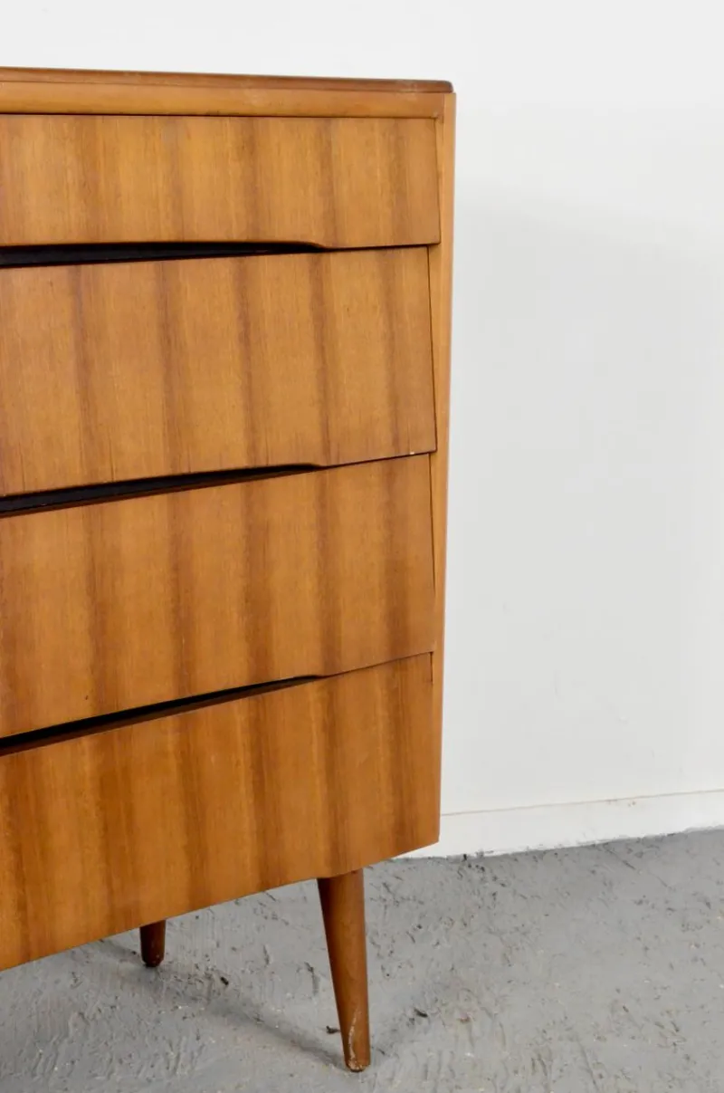 Pamono Mid-Century Modern Teak Dresser from Avalon, 1960s> Dressers, Commodes & Chests