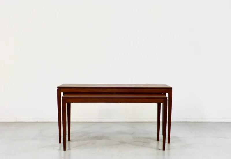 Pamono Midcentury Modern Teak Nesting Tables, 1960s, Set of 2> Coffee & Side Tables