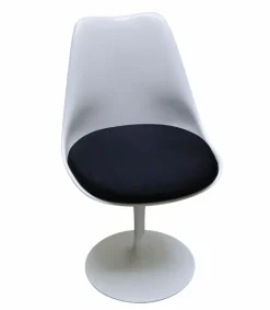 Pamono Mid-Century Modern White Tulip Base Dining Chair by Eero Saarinen, Italy, 1970s> Side Chairs & Dining Chairs