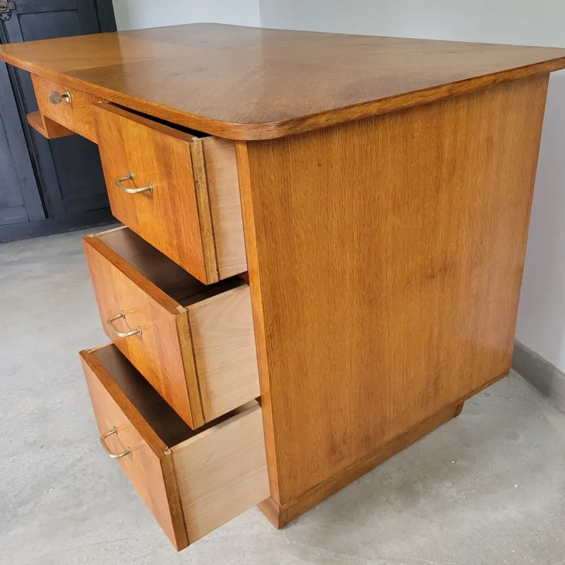 Pamono Mid-Century Modernist Desk in Golden Oak, Scandinavia, 1950s> Desks
